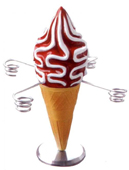 Erdbeer - Eistuetenhalter für Softeis - Frozen Joghurt und 4 Eistüten. Eishörnchenhalter, Werbeeistüten, 3D Eistüten für Eiswerbung, Passantenstopper, Eiswerbung bei GroßHandel EIS GmbH
