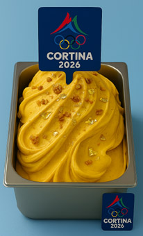 Winterolympiade 2026. Safraneis mit Walnussstücken und Goldflöckchen. Winterolympiade 2026. Safraneis mit Walnussstücken und Goldflöckchen.