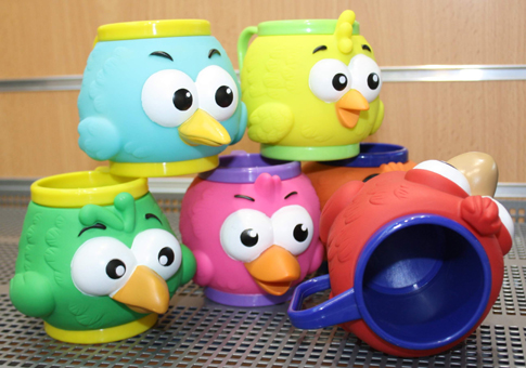 Kindereisbecher Happy Bird. Isolierter Plastikbecher für Eis in verschiedenen Motiven. Kindereisbecher zum Mitnehmen. GroßHandel Eis GmbH